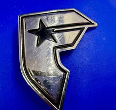 Famous Stars and Straps F Logo Belt Buckle Silver Black Metal Y2K