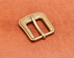 25mm Brass Plated Western Flower Rodeo Leathercraft Belt Buckle Tip 2 Pcs Set
