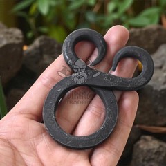 Hand Forged Viking Iron Belt Buckle – Medieval Style Authentic Craftsmanship