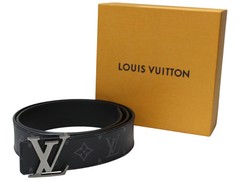 LOUIS VUITTON Suntulle Initial 40mm Reversible M9043 AC3178 Monogram