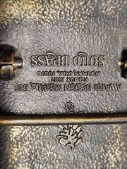 AWARD DESIGN MEDALS TEXAS CRUDE Belt Buckle Solid Brass Western Oilfield