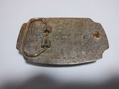 1980s HORSES BLACK & WHITE BELT BUCKLE MADE USA GOLD METAL RESIN VINTAGE