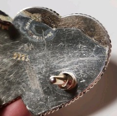 MONTANA SILVERSMITHS Double Heart Western Belt Buckle Silver-tone Gold-tone