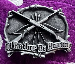 I&rsquo;D RATHER BE HUNTING BUCKLE NEW APPROXIMATELY 3&Prime; X 2 3/8&Prime; RIFLES