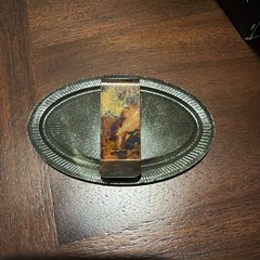 Gold tone metal Woody belt buckle