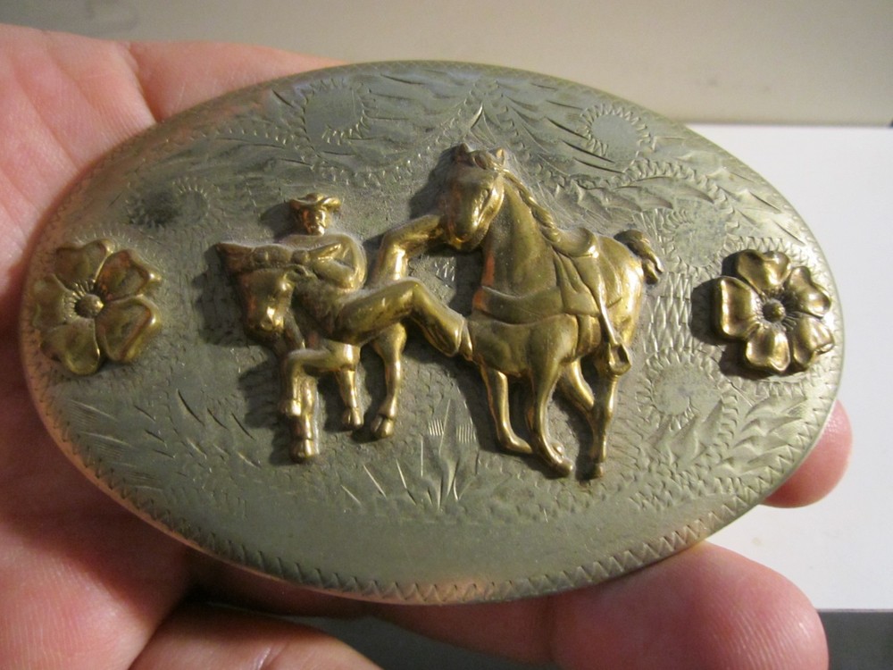 VINTAGE RODEO HORSE RIDING BELT BUCKLE – GW-26