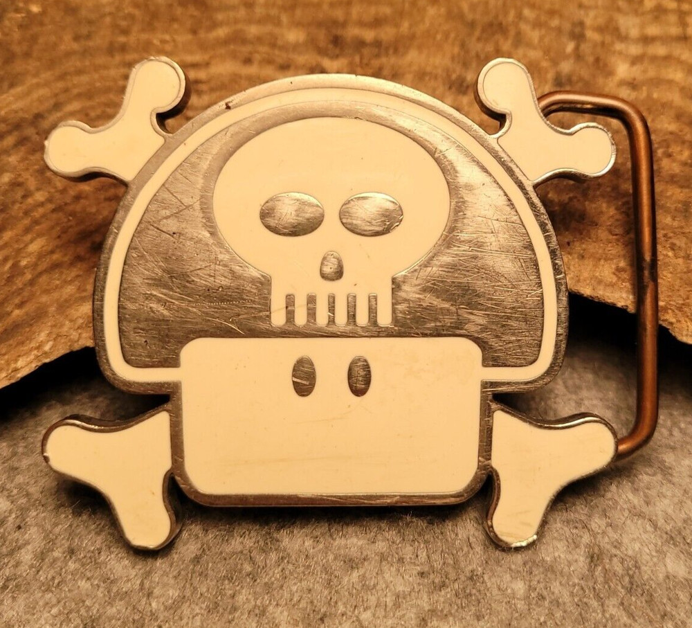 2007 Nintendo Power Up Mushroom And Skull Belt Buckle White And Silver