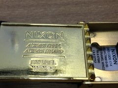 NIXON VINTAGE BELT & BUCKLE GOLD AND BLACK