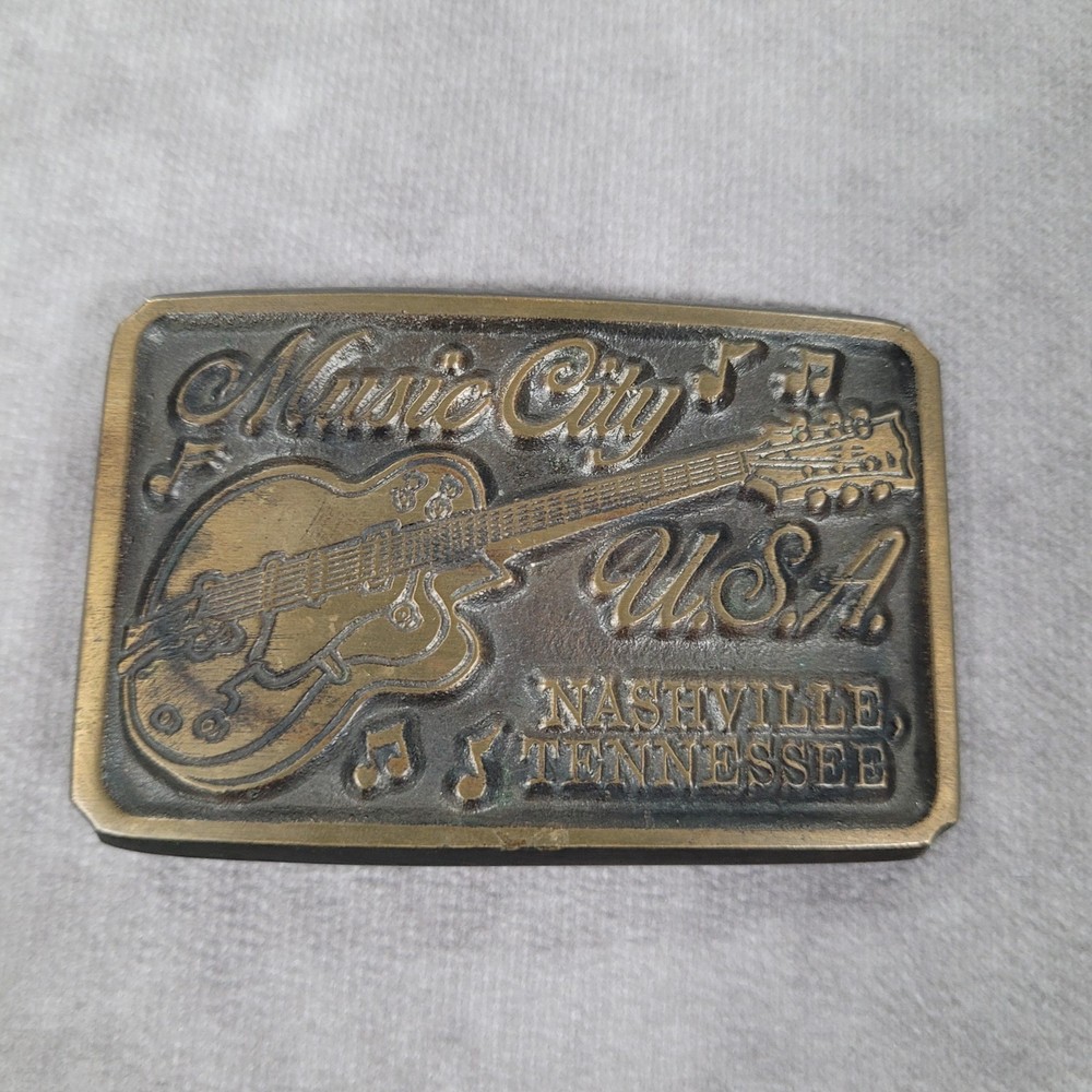 VTG Nashville Belt Buckle Music City Tennessee Guitar Brass Tone Souvenir U.S.A.