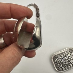 Shiny Metal Fashion Belt Buckle Business Card Holder & Agate Necklace.