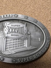 Super Bowel 2004 Houston Texas Pewter 2 1/2&Prime; X 3 1/2&Prime; Oval Belt Buckle