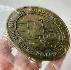 1996 U.S. OLYMPICS ATLANTA SHOOTING TEAM BELT BUCKLE – AIM FOR GOLD NEW