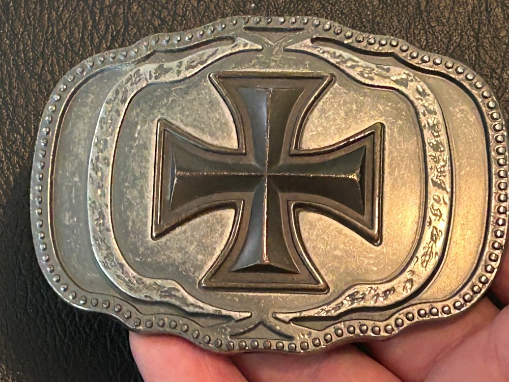 Iron Cross belt buckle, Maltese style symbol with dark enameled finish