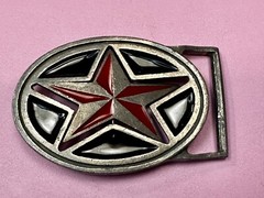 Moving Reversible Star (Red or Black) Belt Buckle by Heavy Metal Manufacturing