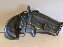 Classic Muzzle Loading Pistol Gun Belt Buckle Grey Western Vintage Look