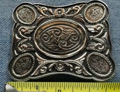FLORAL CIRCLE ROPE DECORATIVE PATTERNED BLACK & SILVER COLOR WESTERN BELT BUCKLE