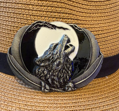 Howling Wolf Full Moon Embossed Belt Buckle