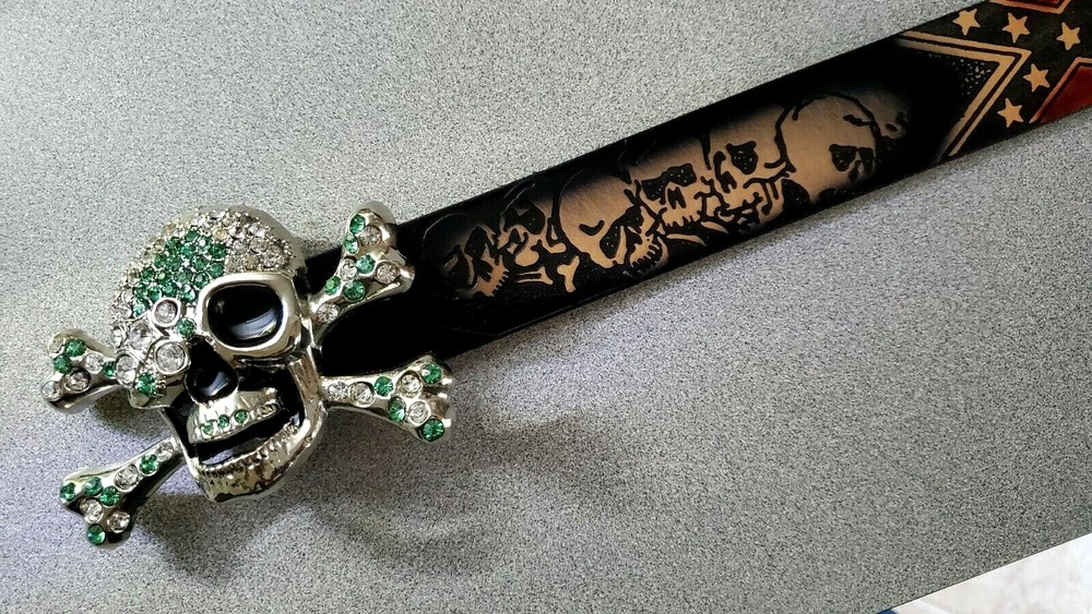 VINTAGE SCULL HIP HOP METAL RHINESTONES BUCKLE & Genuine Leather SCULL Belt