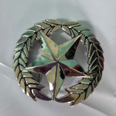 Silver Star Laurel Wreath Belt Buckle Western Americana Military Style Accessory