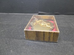Vintage 1980 Raintree 24K Gold Overlay Fisherman 3.5&Prime; Belt Buckle