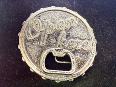 OPEN HERE Bar Party Pick Up Line Novelty Drinking Belt Buckle with Bottle Opener