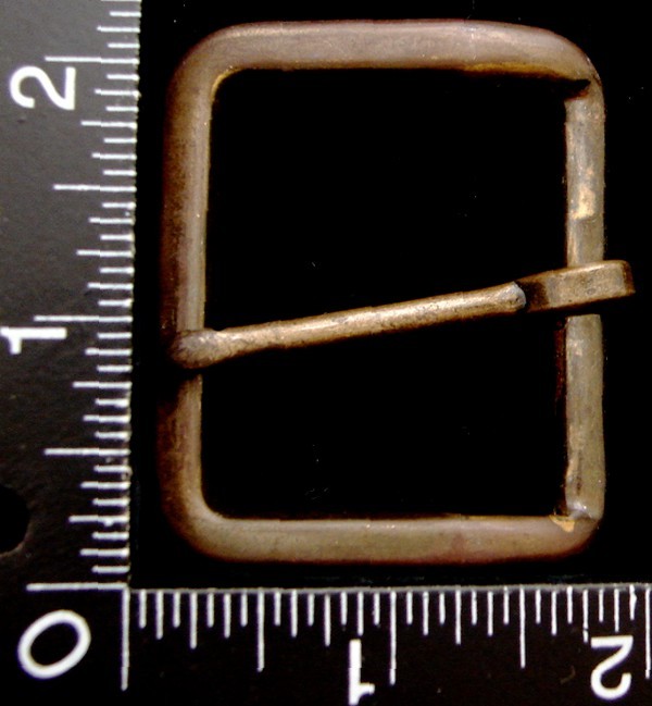 LL12105 VINTAGE **RECTANGULAR CUT-OUT SHAPE** BRASSTONE TONGUE TYPE BELT BUCKLE