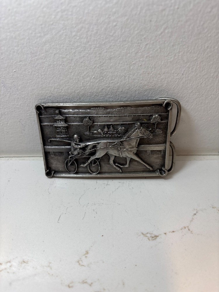 Vintage 1984 BERGAMOT BELT BUCKLE O-149 JOCKEY HORSE