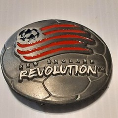 SILVER PEWTER MLS SOCCER NEW ENGLAND REVOLUTION Metal Belt Buckle