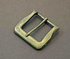 New 1 1/2&Prime; pin buckle(#65) man/women antique brass color finish jean style USA