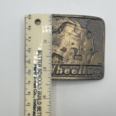 Jeep Car 4-Wheeling off road mud belt buckle Vintage Retro Collectible