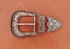 Heavy Gold Western Cowboy Belt Buckle 3 Piece Set Floral Carved Unisex 1-1/2&Prime;