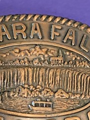 VTG COPPER TONE NIAGARA FALLS BELT BUCKLE CANADA SOUVENIR METAL waterfalls EUC!