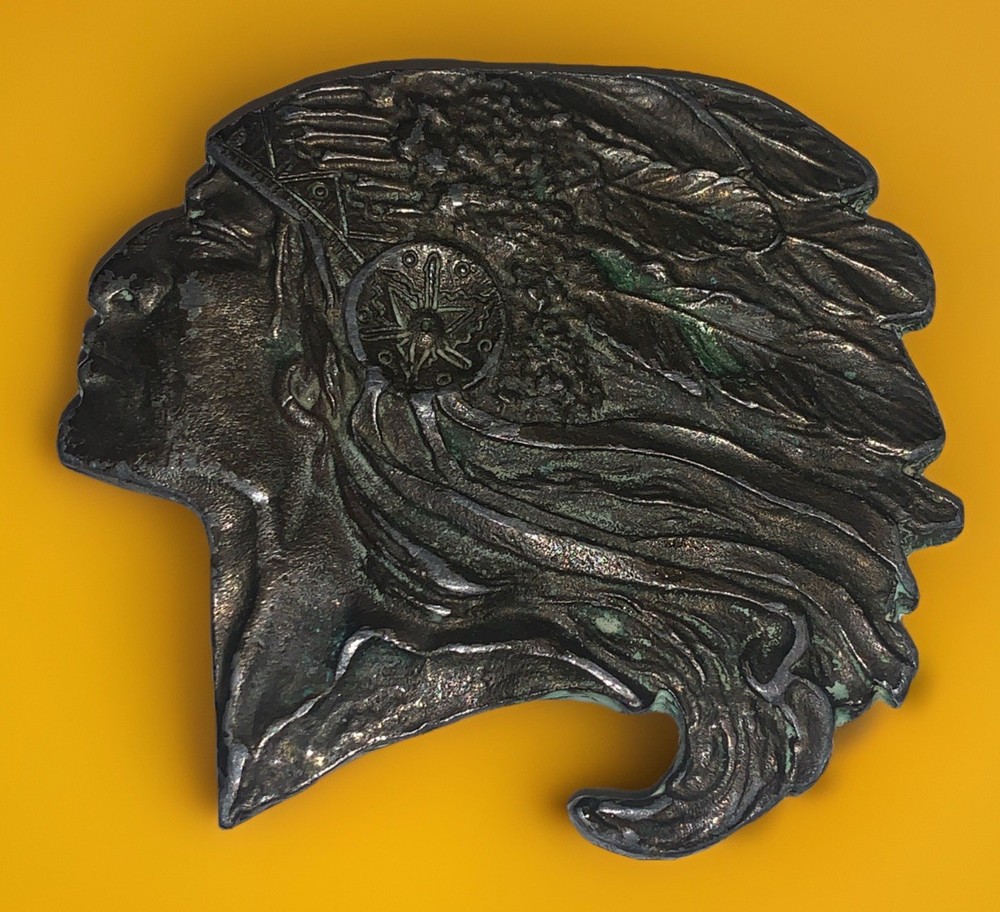 Vintage 1970s Wyoming Studio Art Works Native American Chief Belt Buckle W-10