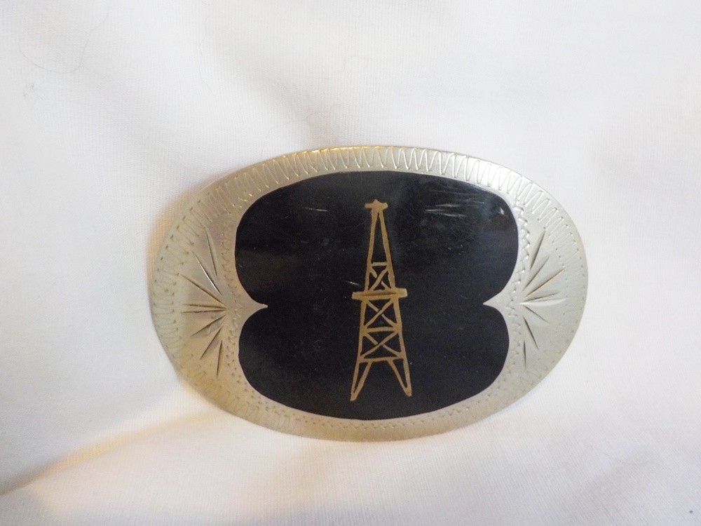 Johnson & Held Oil Rig Belt Buckle Engraved Silver Black Stone Inlay Gold Rig