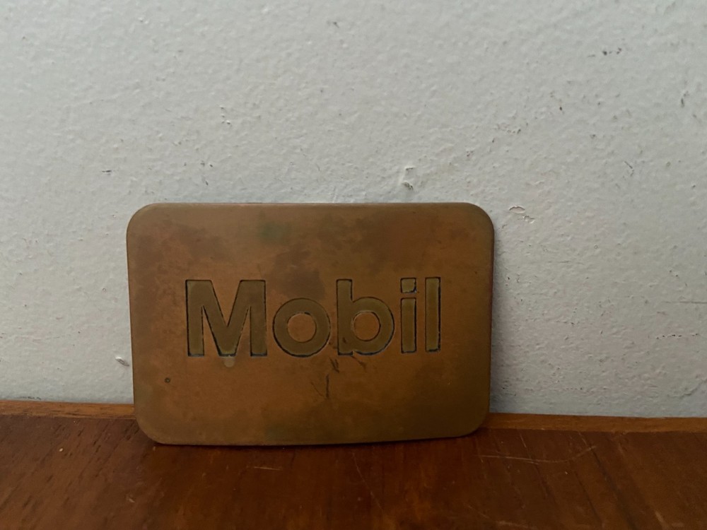 Vintage MOBIL OIL Gasoline BRASS GAS Great American Belt Buckle Western Cowboy