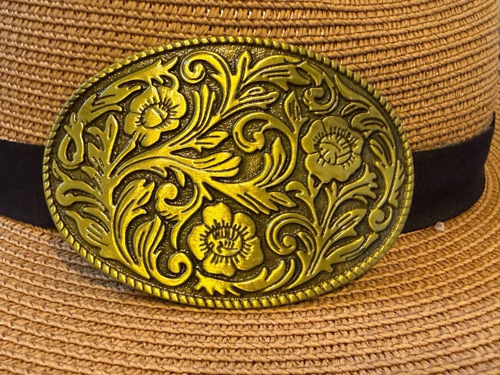 Antiqued Bronze Classic Elliptical Flower with Vine Belt Buckle