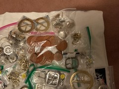 LOT OF 200 ITEMS: BUCKLES/ADDITIONAL ITEMS- VARIOUS STYLES AND DESIGNS – BOX 1