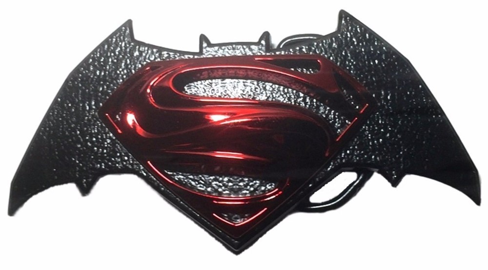 DC&rsquo;s Batman Vs. Superman Metal/Enamel Belt Buckle
