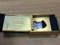 NIXON VINTAGE BELT & BUCKLE GOLD AND BLACK