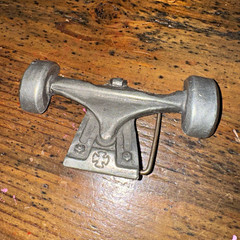 Independent Trucks Shaped Metal Belt Buckle *Rare*