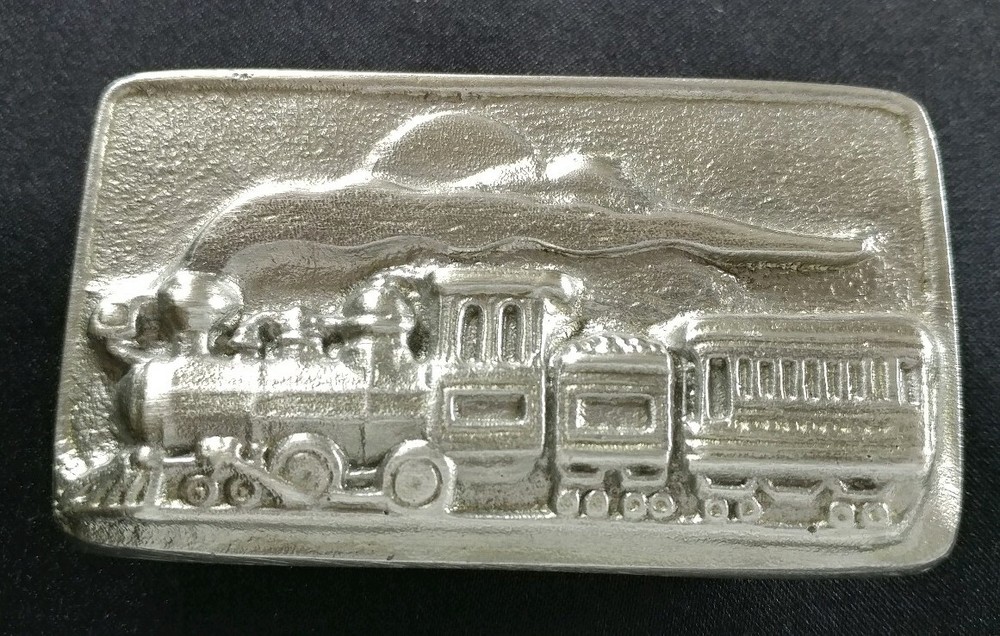 TRAIN STEAM ENGINE AMERICAN LOCOMOTIVE SUN CLOUDS CAR TENDER BELT BUCKLE