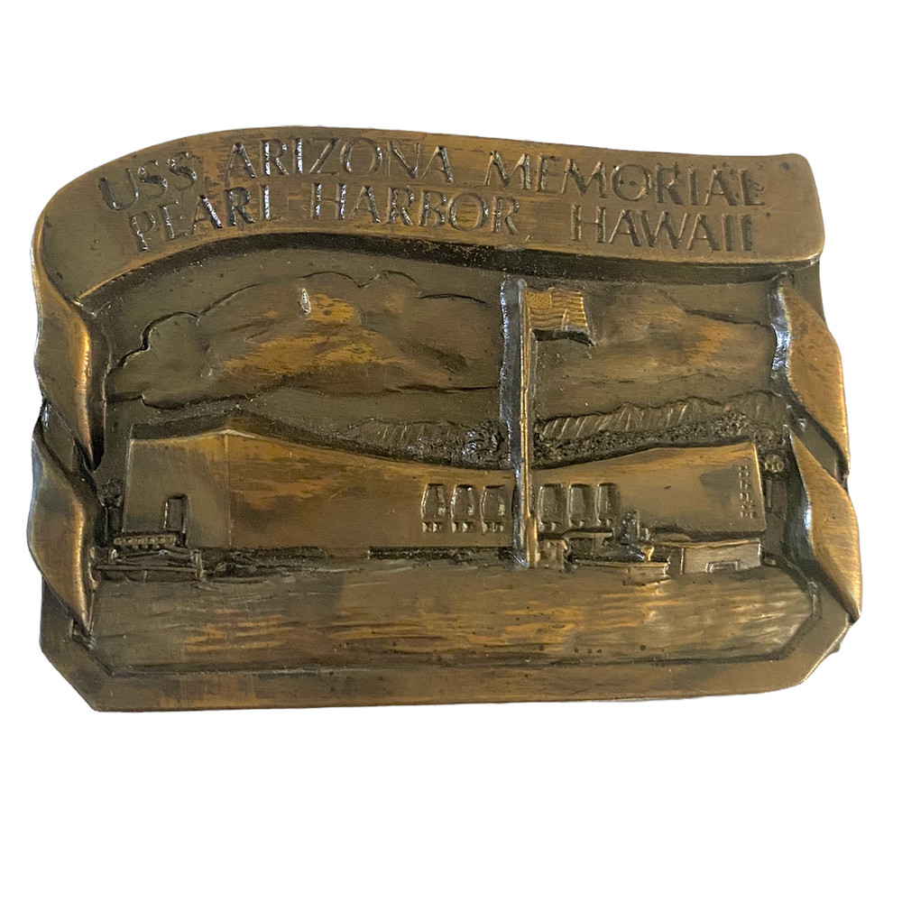 Bergamot USS Arizona Belt Buckle Memorial Pearl Harbor Hawaii Brass 1985 Mint