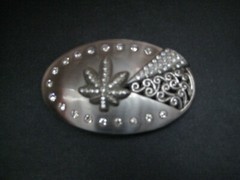 Silver Pot Leaf with with pot Rhinestones Design belt buckle