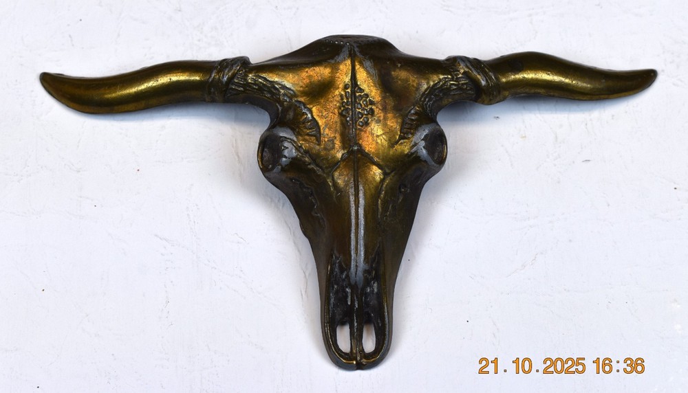 UNBRANDED TEXAS LONG HORN STEER SKULL & HORNS BELT BUCKLE