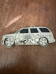 Spinner Belt Buckle Utility Car SUV Wheels Spins Silver Metal Mud Flap Girls New
