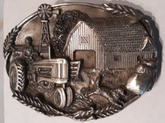 belt buckle tractor barn farm scene 1981 Bergamot Brass 3.25 gray