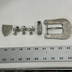 Western Buckle 6 Pc Set Silver Tone Metal Rhinostone Fleur de Lis Keep Tip