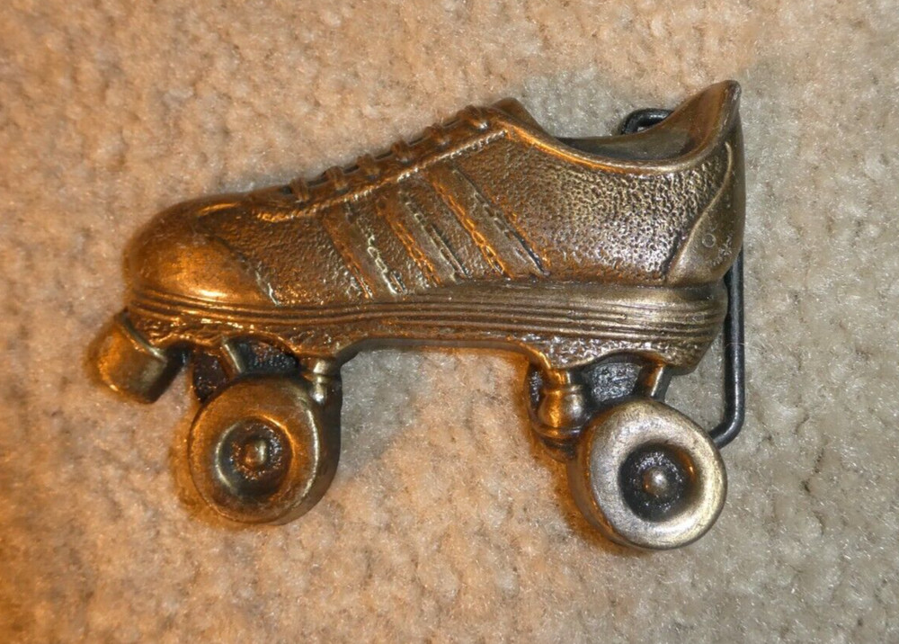 Vintage Brass Roller Skate Belt Buckle 3 1/2&Prime; Wide