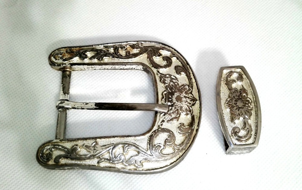 Western Floral Engraved Silver Tone Belt Buckle 3 1/4in