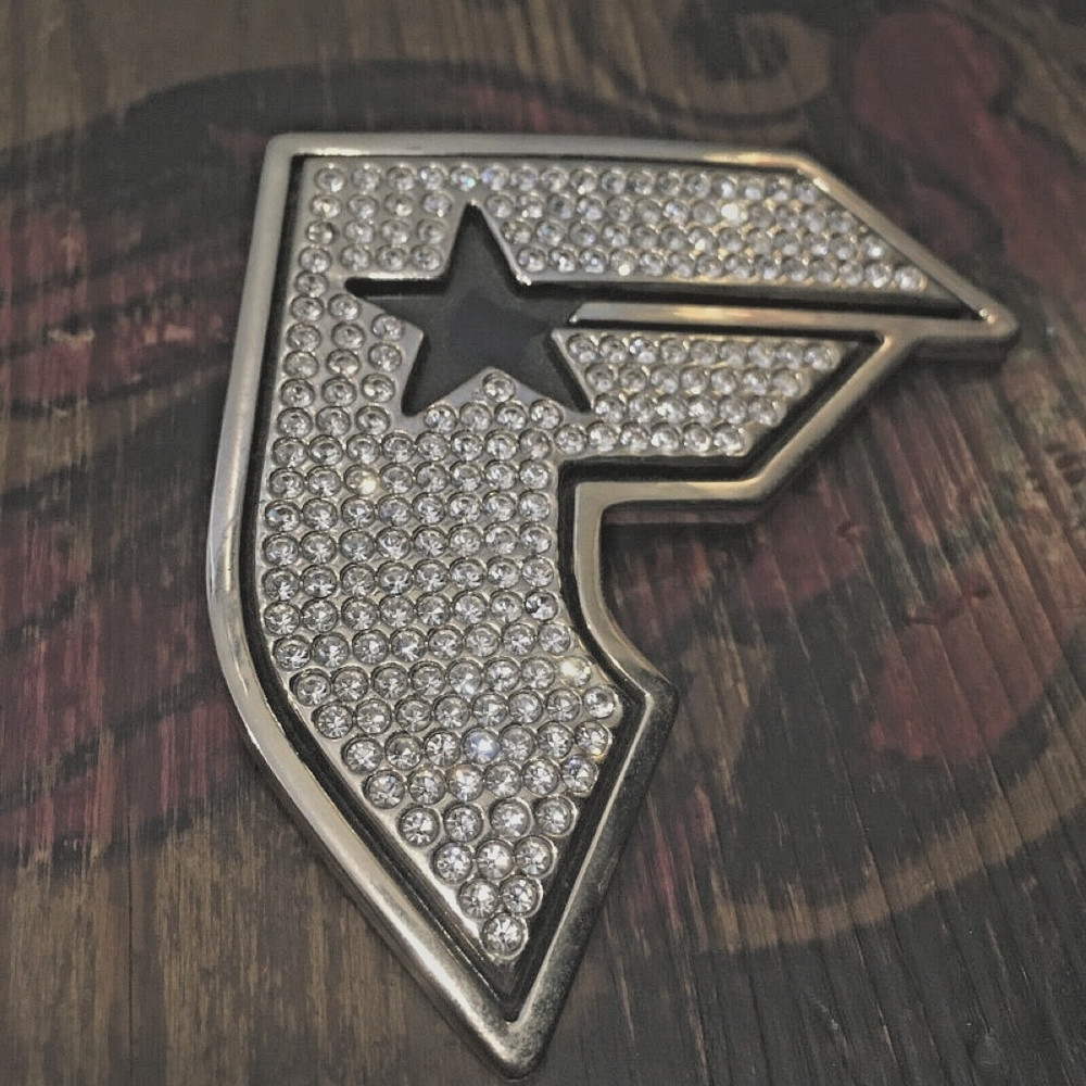 Famous Star and Straps Belt Buckle Initial F Silver Metal New Men Women Cosplay
